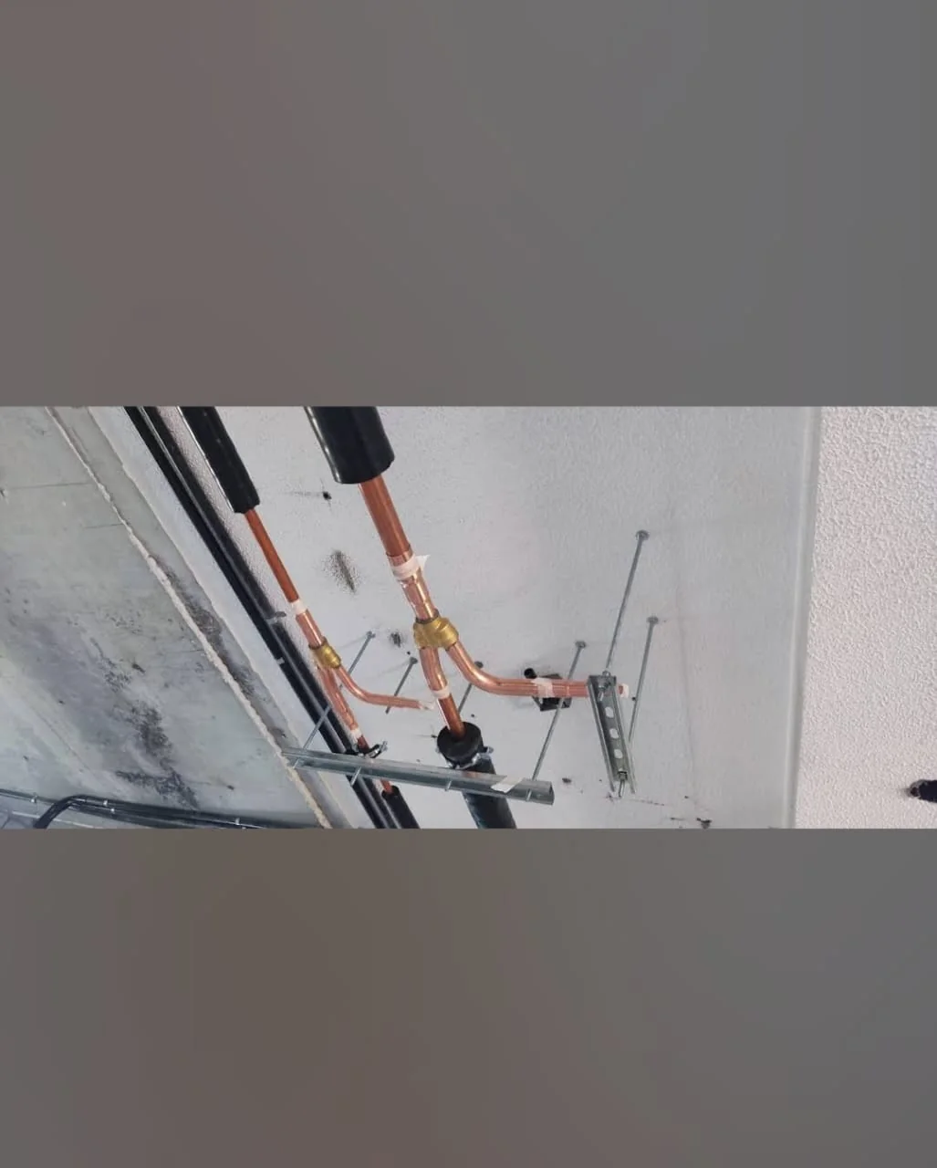 Insulated copper connections for AC units
